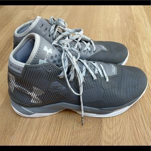 Curry 2.5 basketball shoes, under armour